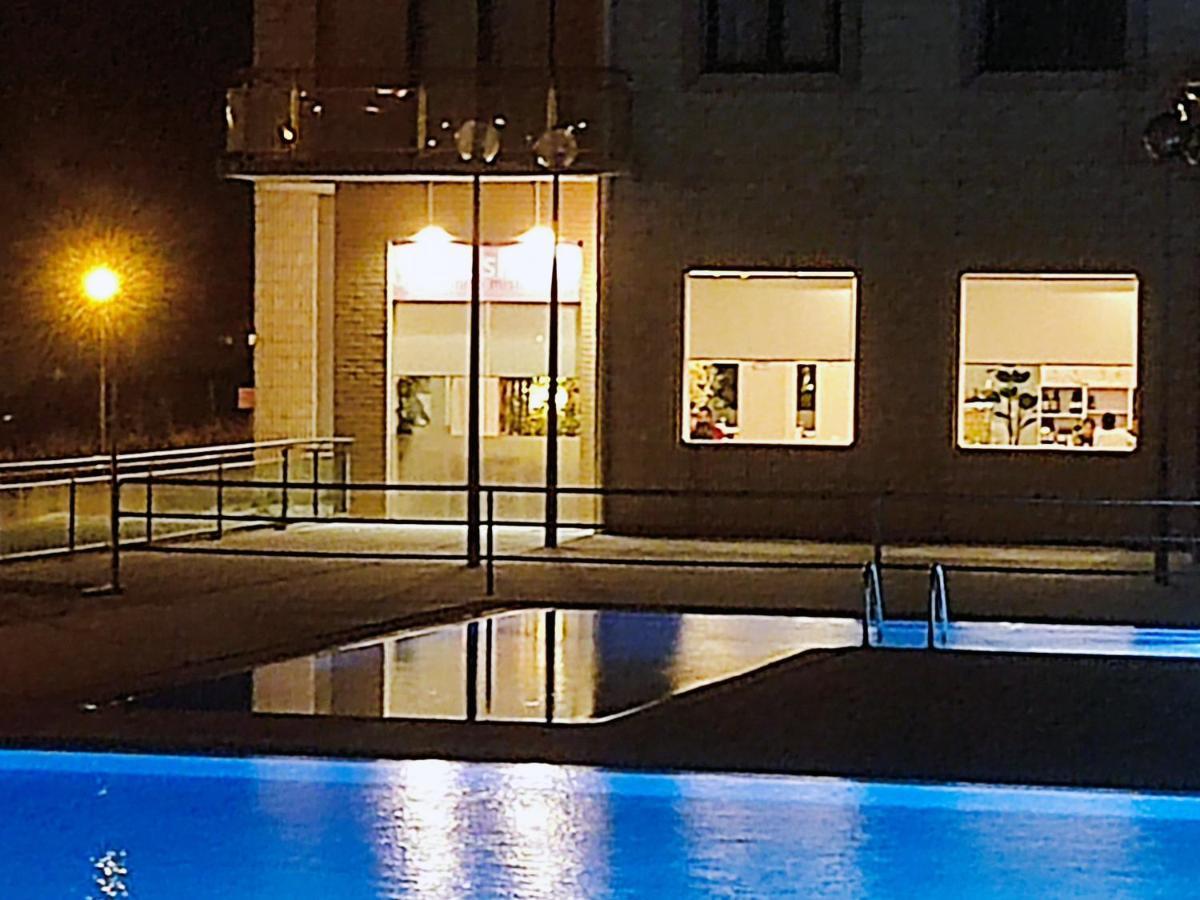 The Surf Studio - Ericeira Bagian luar foto