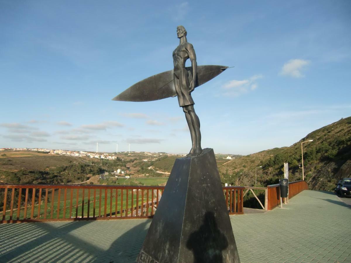 The Surf Studio - Ericeira Bagian luar foto